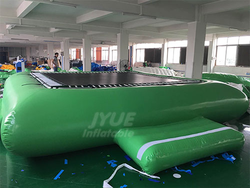 Inflatable Water Blob Trampoline For Lake