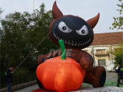 Giant Inflatable Halloween Cats With Pumpkin