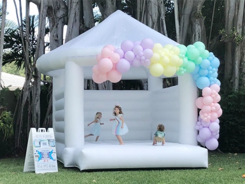 bounce house white Jyue-BC-062