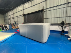 Outdoor Dwf Swimming Pool Ice Bath Tubs Inflatable Portable Ice Plunge Tub for Recovery Inflatable Pool